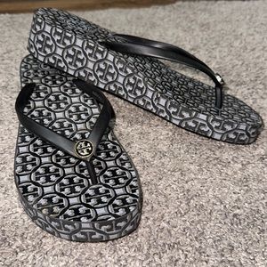 Tory burch platform flip flop